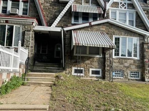 5640 Woodbine Avenue, Philadelphia PA 19131