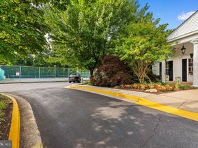 7721 Tremayne Place 204, Mclean VA 22102