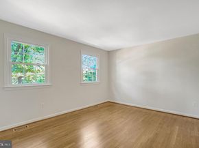8517 Electric Ave, Vienna VA 22182