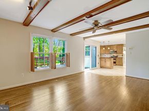8517 Electric Ave, Vienna VA 22182