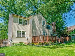 8517 Electric Ave, Vienna VA 22182