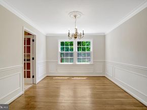 8517 Electric Ave, Vienna VA 22182