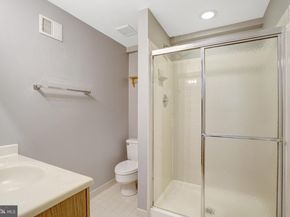 8517 Electric Ave, Vienna VA 22182