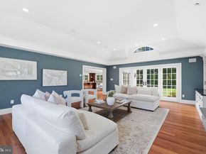 1337 Kingston Avenue, Alexandria VA 22302