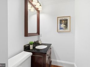1337 Kingston Avenue, Alexandria VA 22302