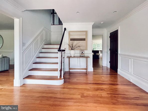 1337 Kingston Avenue, Alexandria VA 22302