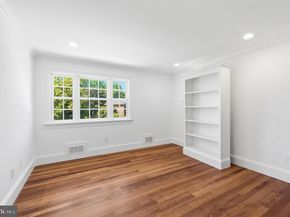 1337 Kingston Avenue, Alexandria VA 22302