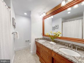 1337 Kingston Avenue, Alexandria VA 22302