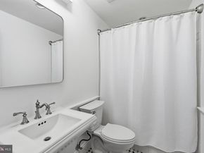 1337 Kingston Avenue, Alexandria VA 22302