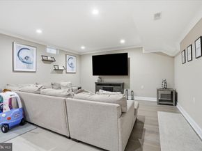 116 Derby Lane, Bensalem PA 19020