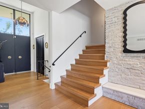 33 Woodhill Road, Newtown PA 18940