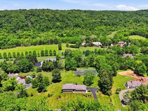 33 Woodhill Road, Newtown PA 18940