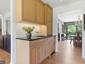 33 Woodhill Road, Newtown PA 18940