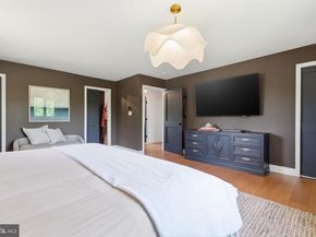 33 Woodhill Road, Newtown PA 18940
