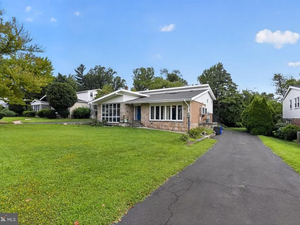 7931 Oak Hill Drive, Cheltenham PA 19012