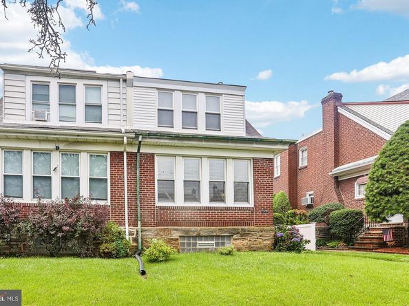 1312 St Vincent Street, Philadelphia PA 19111
