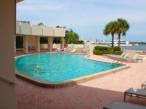 132 Lakeshore Drive 718, North Palm Beach FL 33408