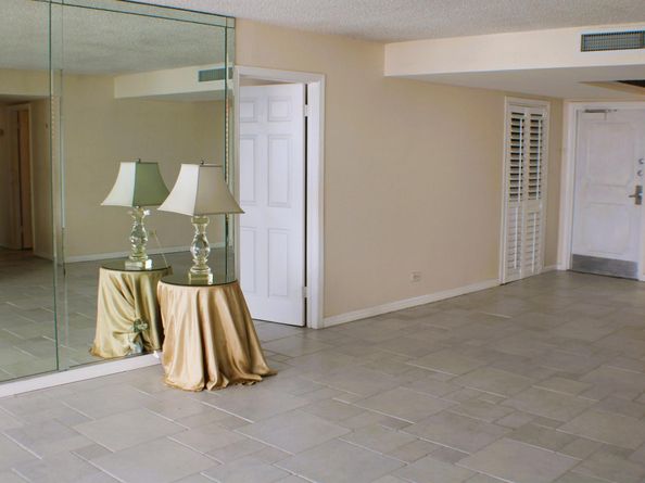 132 Lakeshore Drive 718, North Palm Beach FL 33408