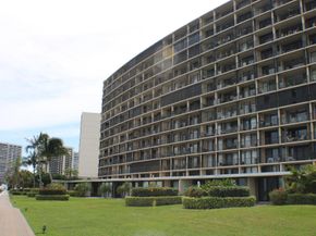 132 Lakeshore Drive 718, North Palm Beach FL 33408