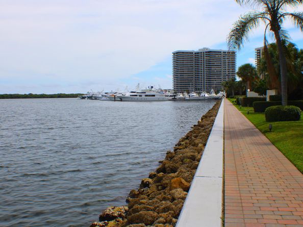 132 Lakeshore Drive 718, North Palm Beach FL 33408