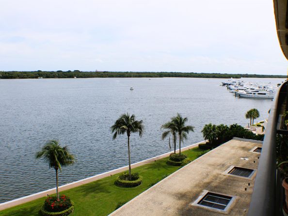 132 Lakeshore Drive 718, North Palm Beach FL 33408