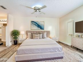 405 Harbour Pointe Way, Greenacres FL 33413