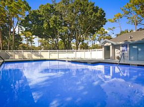 405 Harbour Pointe Way, Greenacres FL 33413