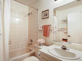 405 Harbour Pointe Way, Greenacres FL 33413