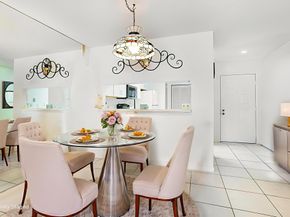 405 Harbour Pointe Way, Greenacres FL 33413
