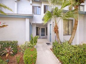 405 Harbour Pointe Way, Greenacres FL 33413