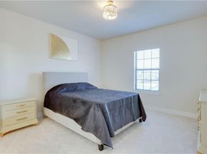2384 Primrose Place, Oakland Park FL 33309