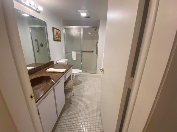 14360 Strathmore Lane 206, Delray Beach FL 33446