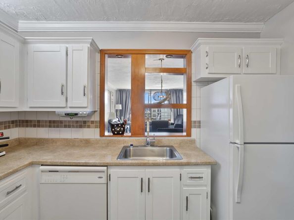 2871 Somerset Dr 414, Lauderdale Lakes FL 33311