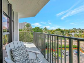 600 Parkview Drive 509, Hallandale Beach FL 33009