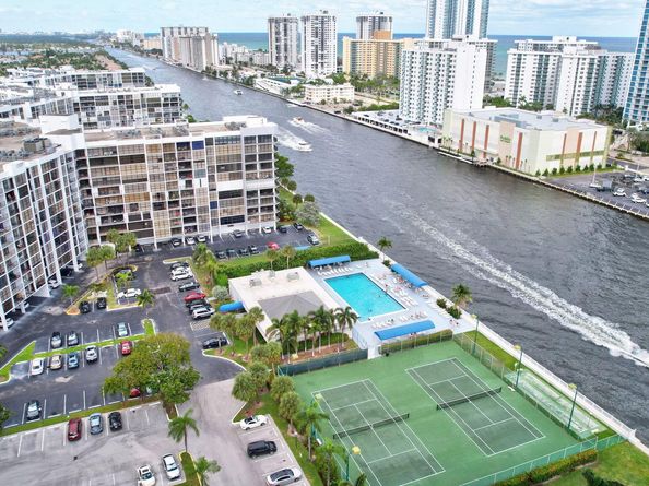 600 Parkview Drive 509, Hallandale Beach FL 33009