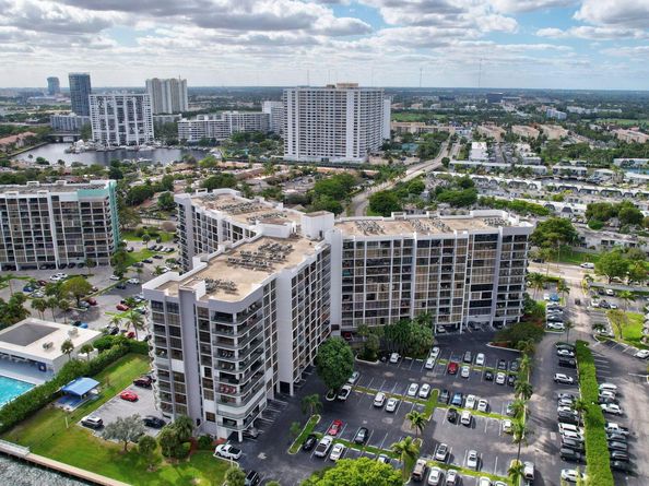600 Parkview Drive 509, Hallandale Beach FL 33009