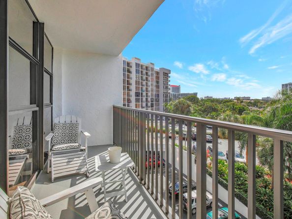600 Parkview Drive 509, Hallandale Beach FL 33009