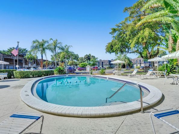 3125 Oakland Shores Dr B202, Oakland Park FL 33309