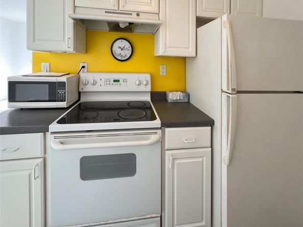 4035 Cambridge B 4035, Deerfield Beach FL 33442