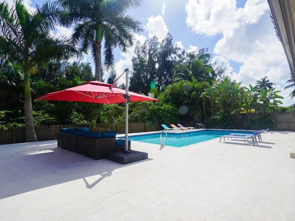 3150 Calle Largo Dr, Hollywood FL 33021