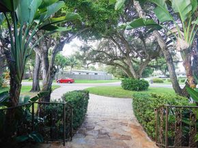 3150 Calle Largo Dr, Hollywood FL 33021