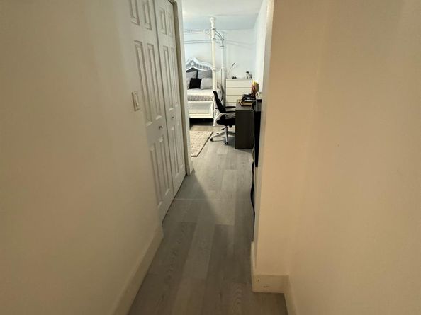 4041 NW 93rd Ave, Sunrise FL 33351