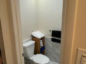 4041 NW 93rd Ave, Sunrise FL 33351