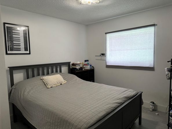 4041 NW 93rd Ave, Sunrise FL 33351