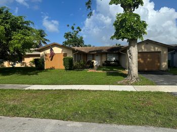 4041 NW 93rd Ave