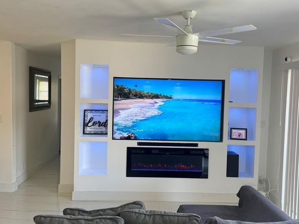 4041 NW 93rd Ave, Sunrise FL 33351