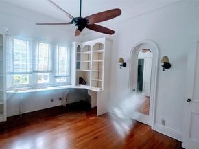 921 SE 2nd St, Fort Lauderdale FL 33301