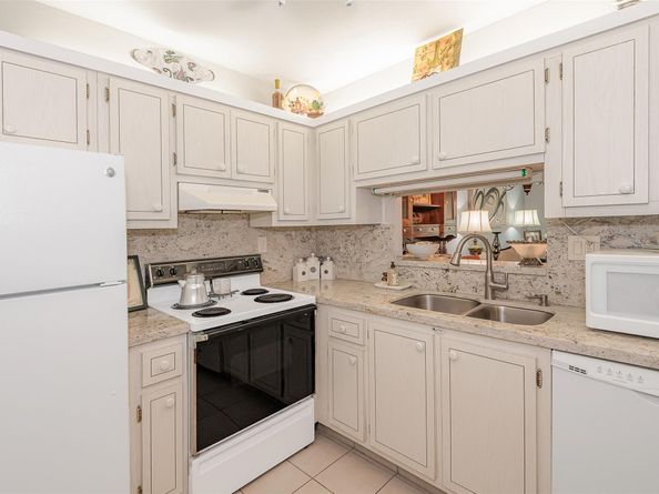 3430 NW 52nd Ave 102, Lauderdale Lakes FL 33319