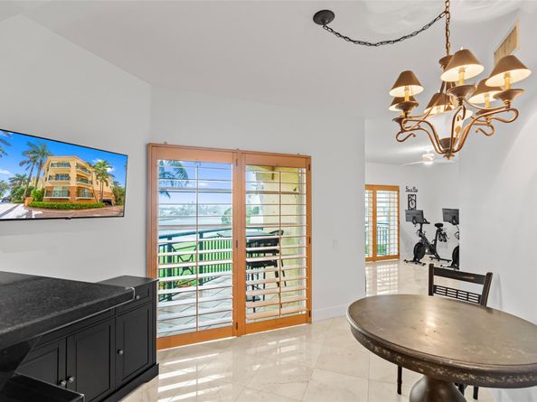 1228 Hillsboro Mile 206, Hillsboro Beach FL 33062