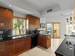 1228 Hillsboro Mile 206, Hillsboro Beach FL 33062